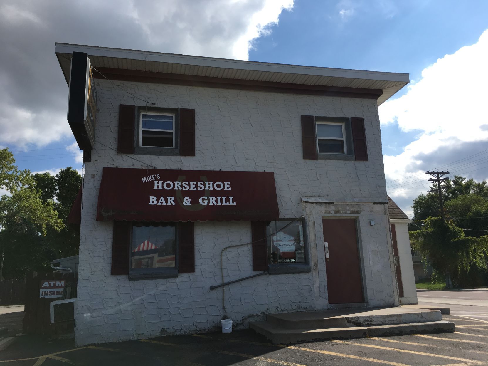 Mike's Horseshoe Bar & Grill